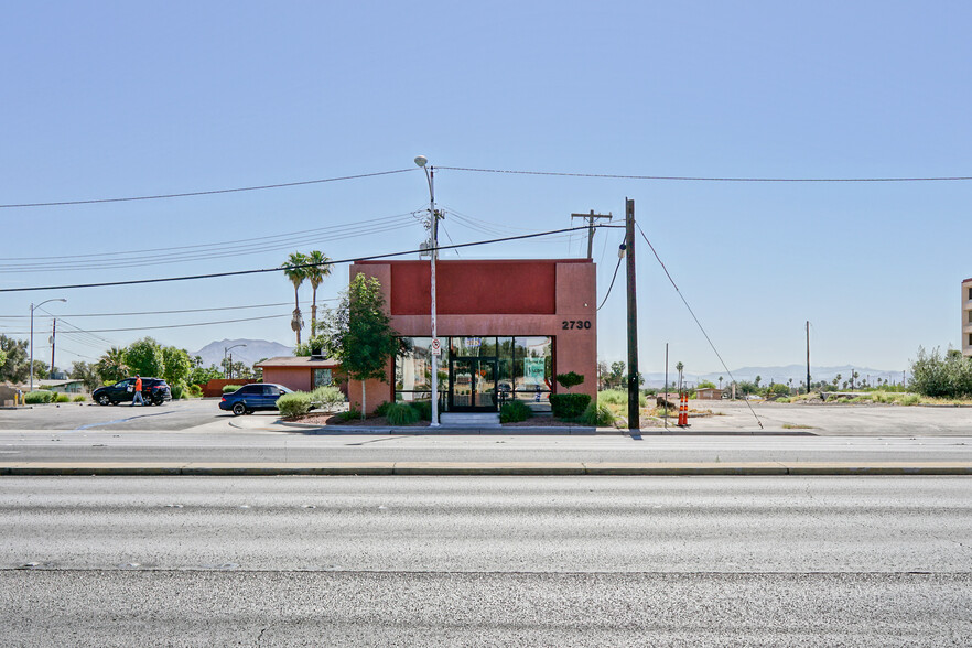 2730 S Maryland Pky, Las Vegas, NV for rent - Primary Photo - Image 1 of 3