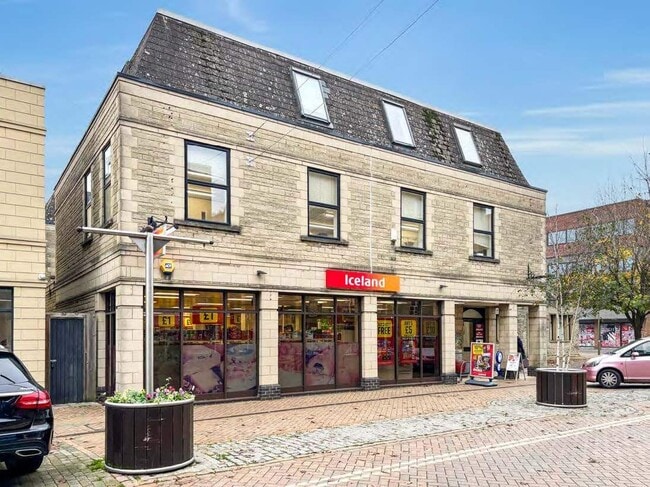 More details for 19-21 High St, Kidlington - Office to Rent