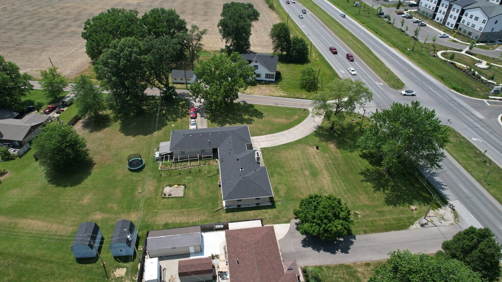 791 S US Highway 31, Whiteland, IN for sale - Building Photo - Image 3 of 12