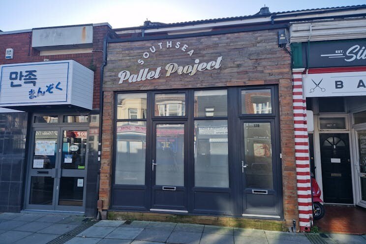 176 Albert Rd, Southsea for sale - Primary Photo - Image 1 of 1