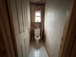 3 Commercial Rd, Newport to rent Interior Photo- Image 2 of 2