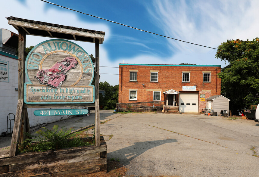 471 Main St, Poughkeepsie, NY for sale - Building Photo - Image 3 of 32