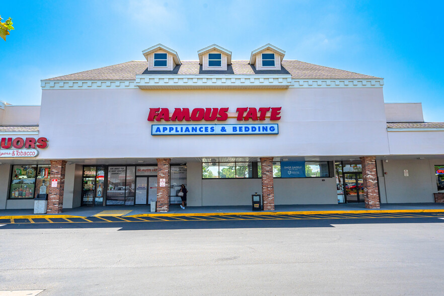 5325-5429 Village Market, Wesley Chapel, FL for sale - Building Photo - Image 3 of 3