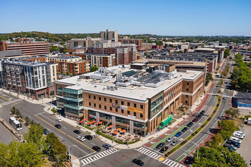 200 Exchange St, Malden, MA for rent - Building Photo - Image 1 of 61