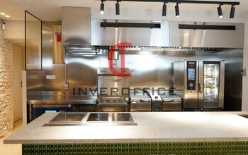 Retail in Madrid, Madrid to rent Interior Photo- Image 2 of 5