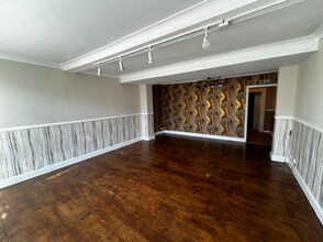 151-152C High St, Royal Wootton Bassett to rent Interior Photo- Image 2 of 4