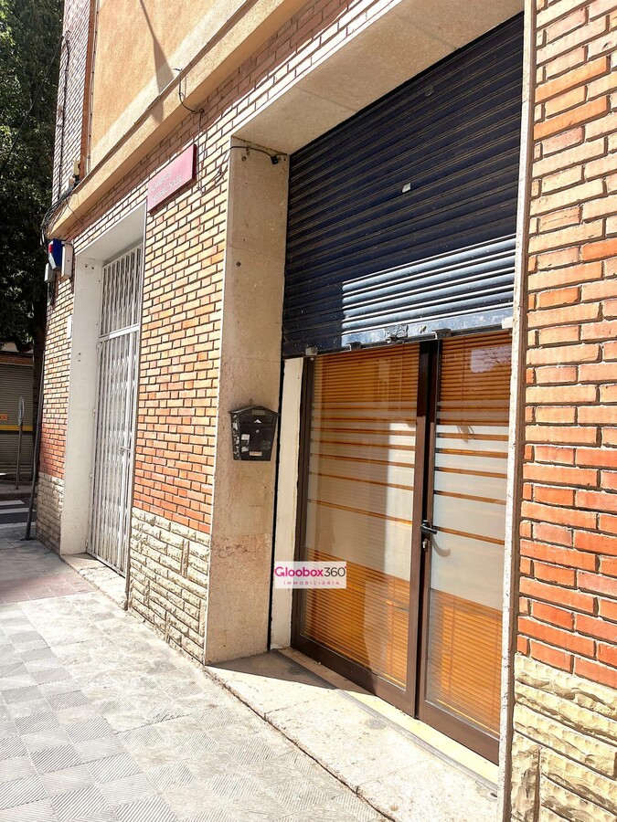 Reus, TAR 43203 - Unit - -  - Interior Photo - Image 2 of 13