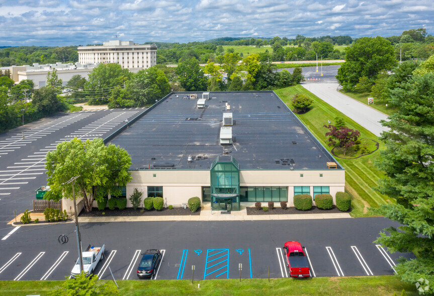 1021 W 8th Ave, King Of Prussia, PA for rent - Aerial - Image 3 of 5