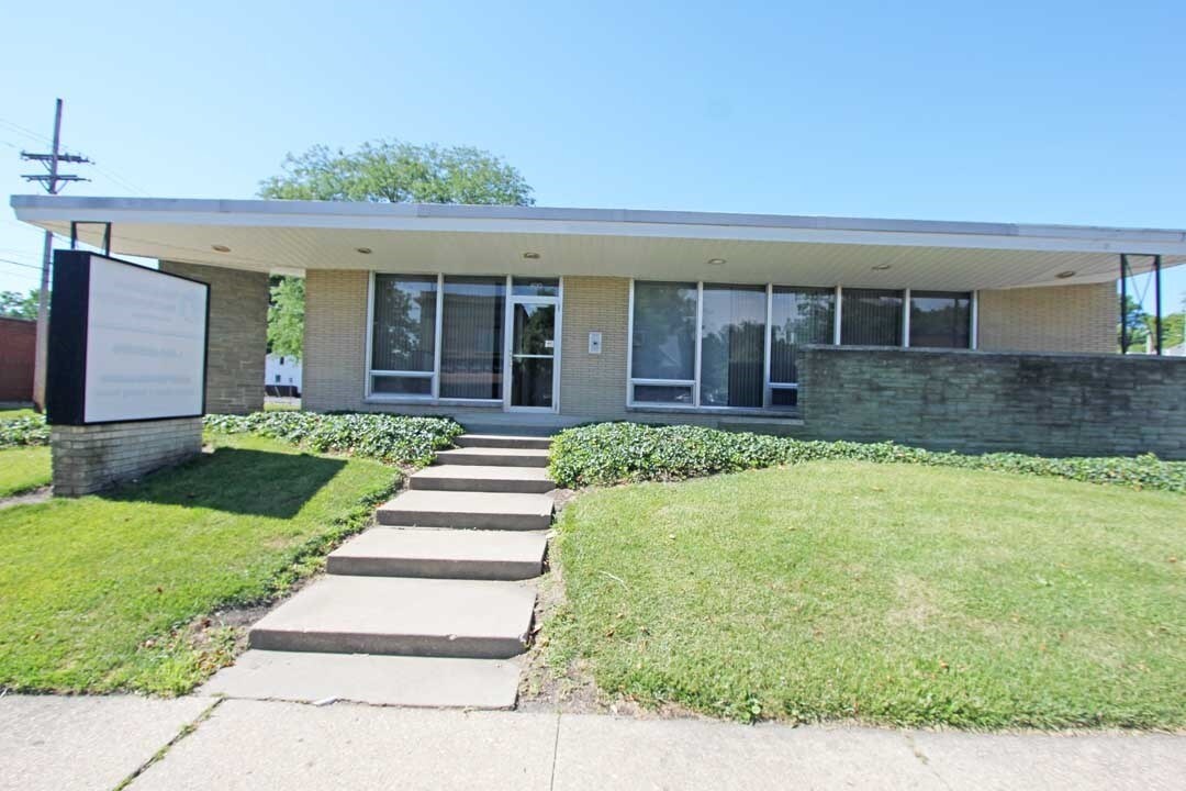 400 S Grand Ave W, Springfield, IL for sale Building Photo- Image 1 of 1