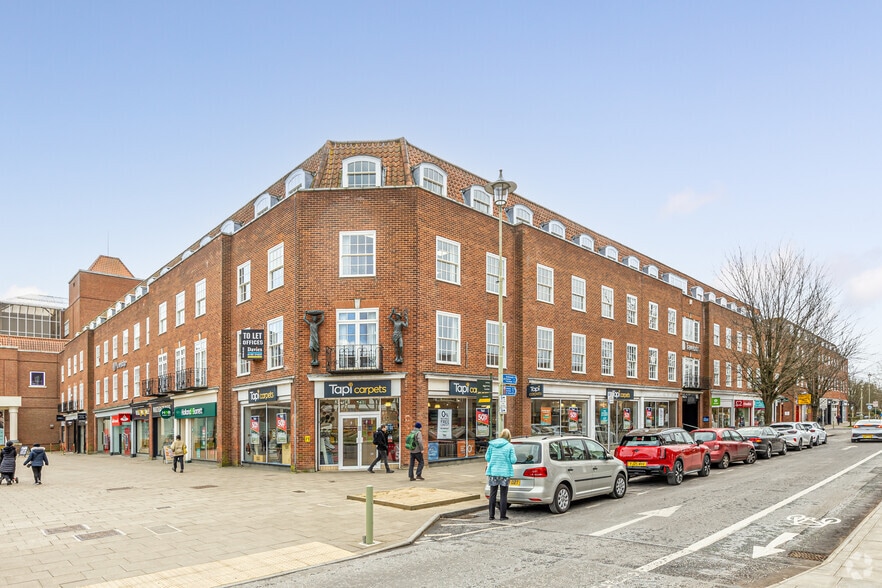 Fretherne Rd, Welwyn Garden City for sale - Primary Photo - Image 1 of 1