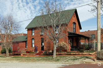 223 S 1st St, Guthrie, OK for sale Primary Photo- Image 1 of 3