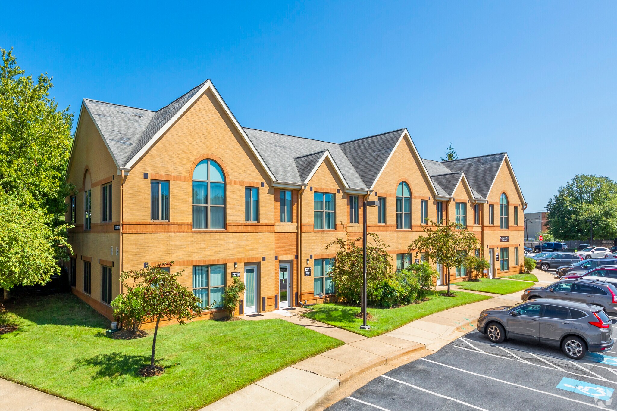 13217-19821 Executive Park Ter, Germantown, MD to rent Primary Photo- Image 1 of 15