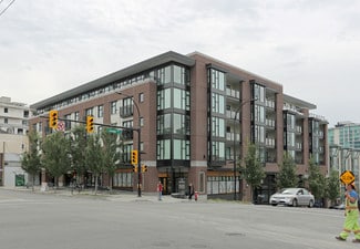 More details for 220-250 Lonsdale Ave, North Vancouver, BC - Build-to-Rent for Sale