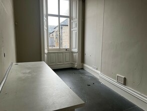 Front St, Morpeth to rent Interior Photo- Image 2 of 4