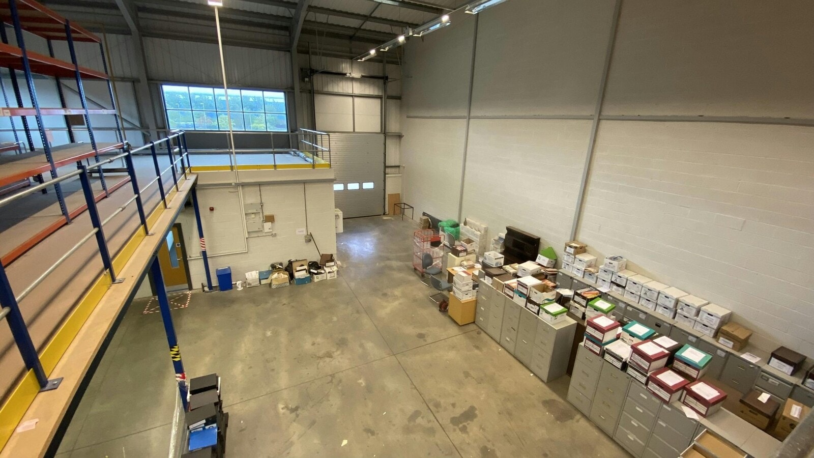 Hermes Ct, Warwick, WAR CV34 6NJ - Unit 1 - - Interior Photo - Image 1 of 5