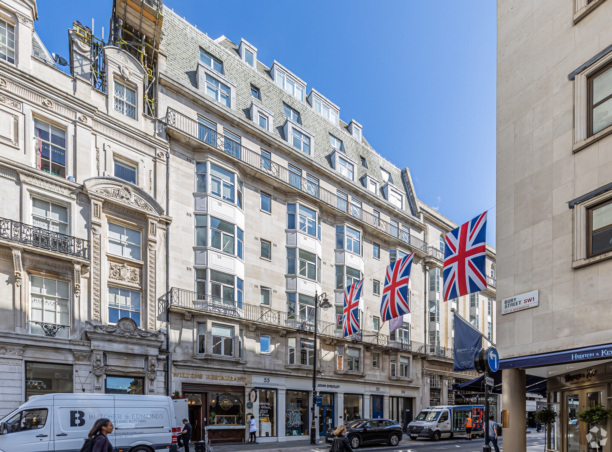54 Jermyn St, London to rent Primary Photo- Image 1 of 11