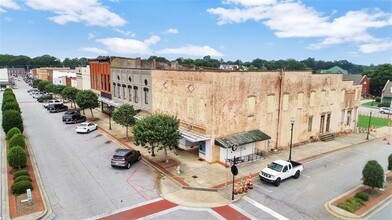 235 Main St, Seneca, SC for sale Building Photo- Image 1 of 6