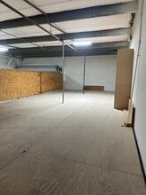 4110 Enterprise Ave, Naples, FL to rent Interior Photo- Image 2 of 8