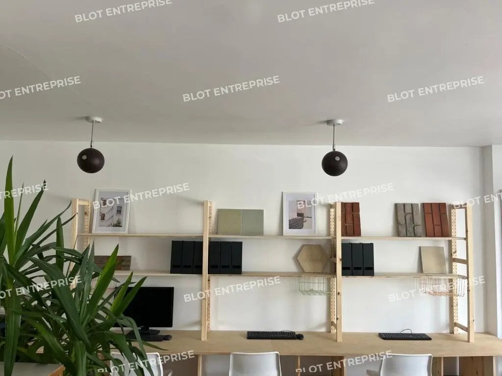 Location Commerce 40 m² - Photo 1