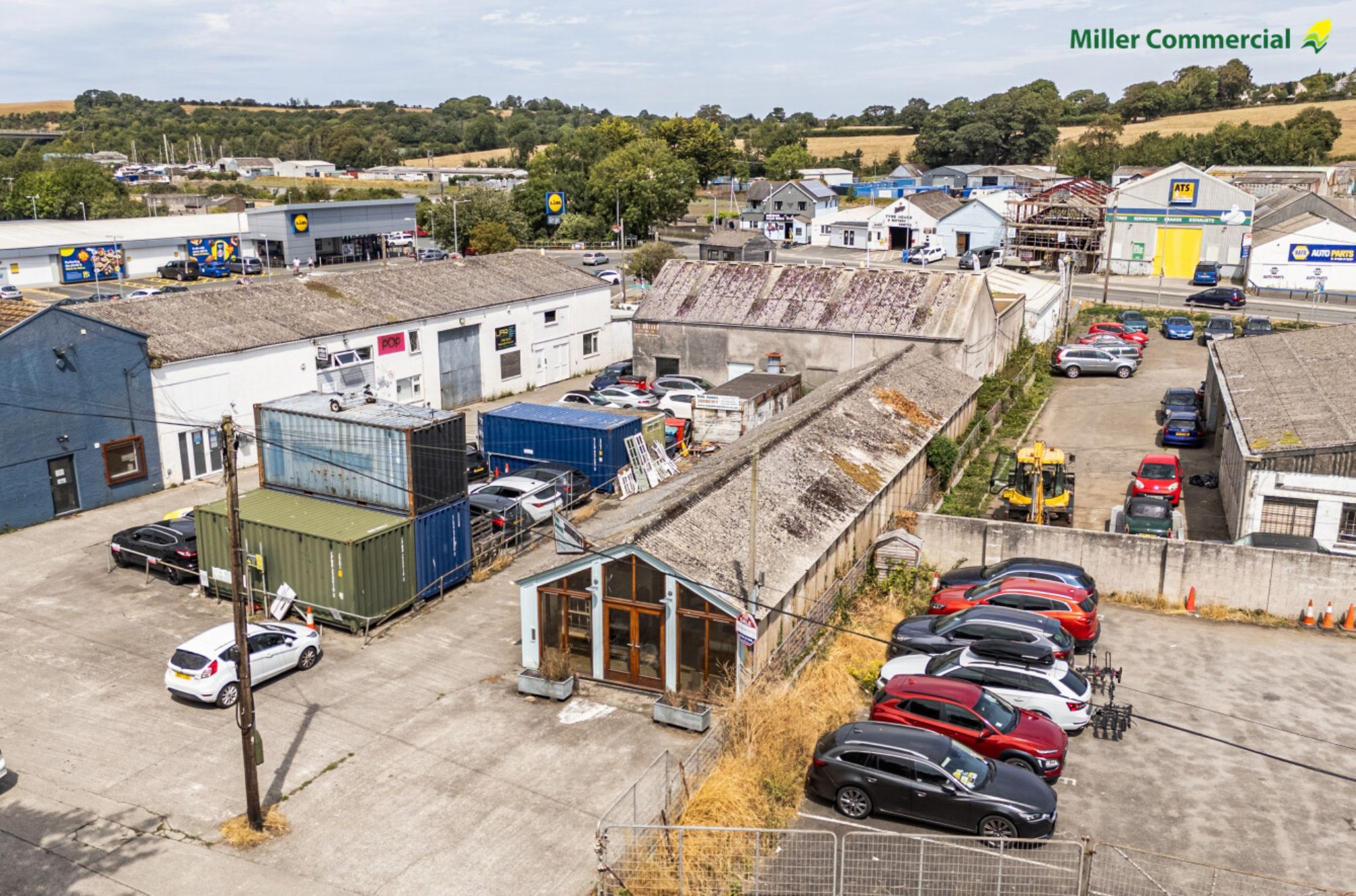 2 Trevanson St, Wadebridge for sale Primary Photo- Image 1 of 11