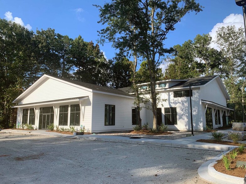 3303 Maybank Hwy, Johns Island, SC for sale - Building Photo - Image 1 of 1