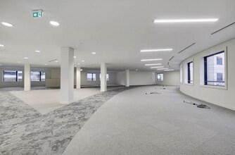 Office in Levallois-Perret to rent Interior Photo- Image 2 of 6