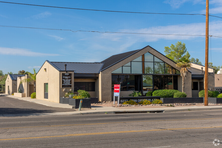 5232 E Pima St, Tucson, AZ for rent - Building Photo - Image 2 of 15