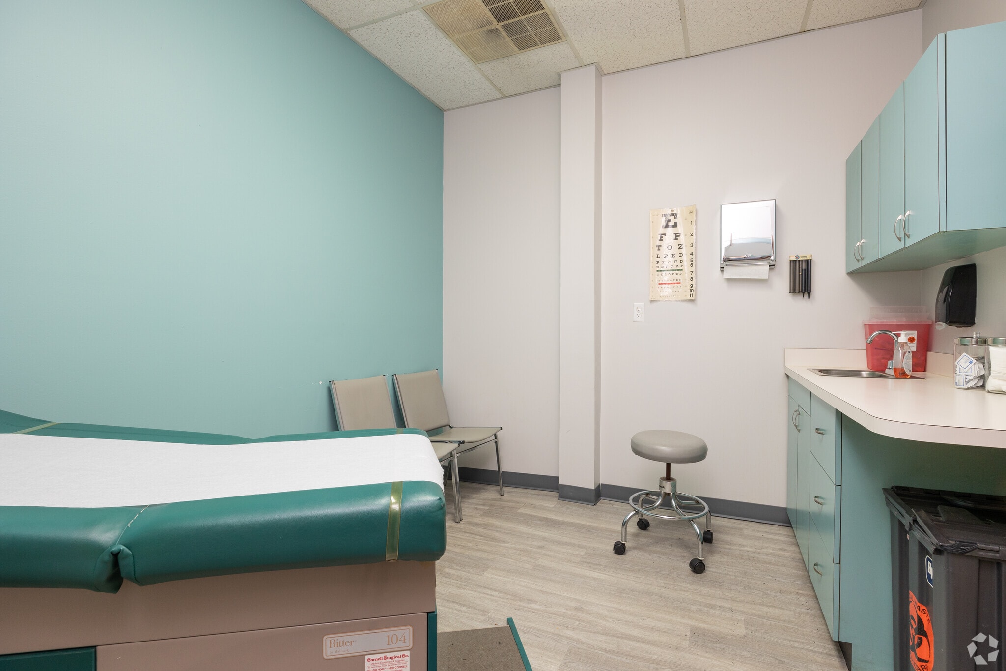 1003 Main Ave, Clifton, NJ to rent Interior Photo- Image 1 of 4