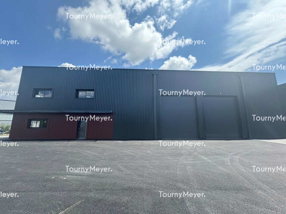 8 Rue Ecopole, Villeneuve-Tolosane to rent Building Photo- Image 1 of 7