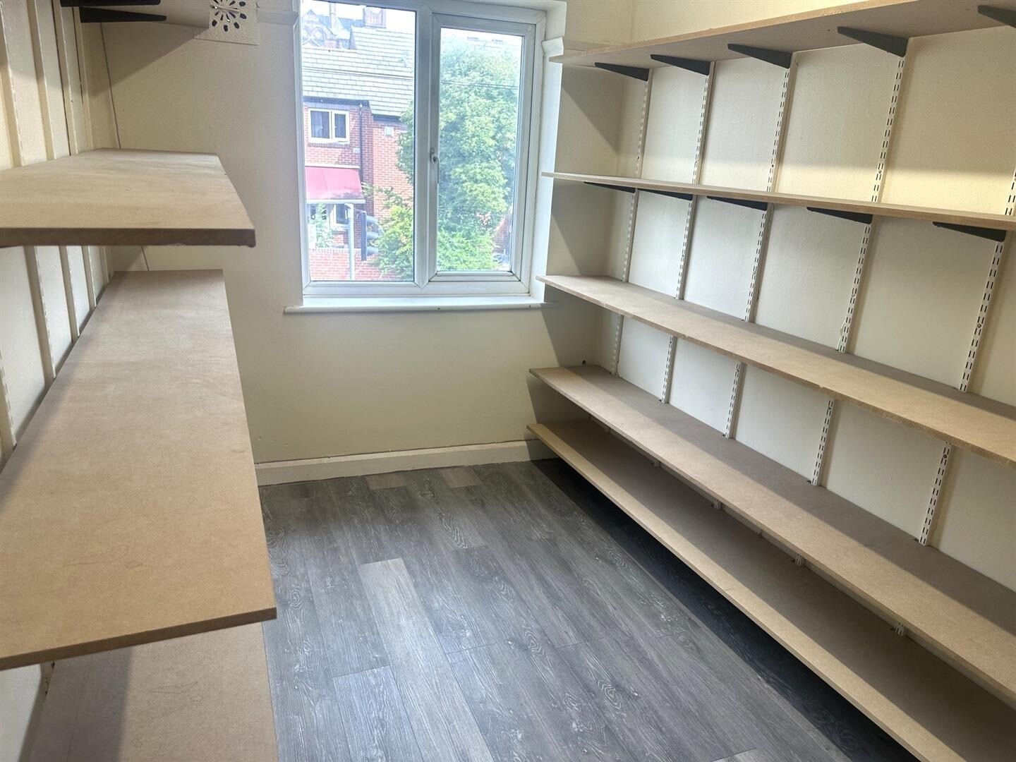 189 Woodhouse St, Leeds to rent Interior Photo- Image 1 of 5