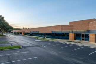 More details for 6101 Chancellor Dr, Orlando, FL - Office, Light Industrial to Rent