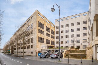More details for 4-8 Rue Auguste Perret, Rueil-Malmaison - Office to Rent