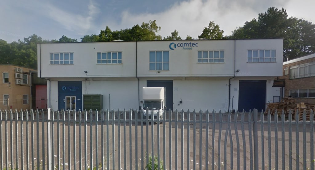 Albert Rd N, Reigate to rent Building Photo- Image 1 of 2