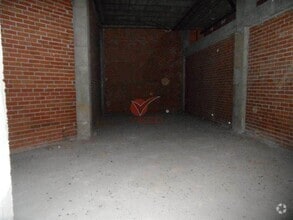 Retail in Cuenca, Cuenca to rent Interior Photo- Image 2 of 4