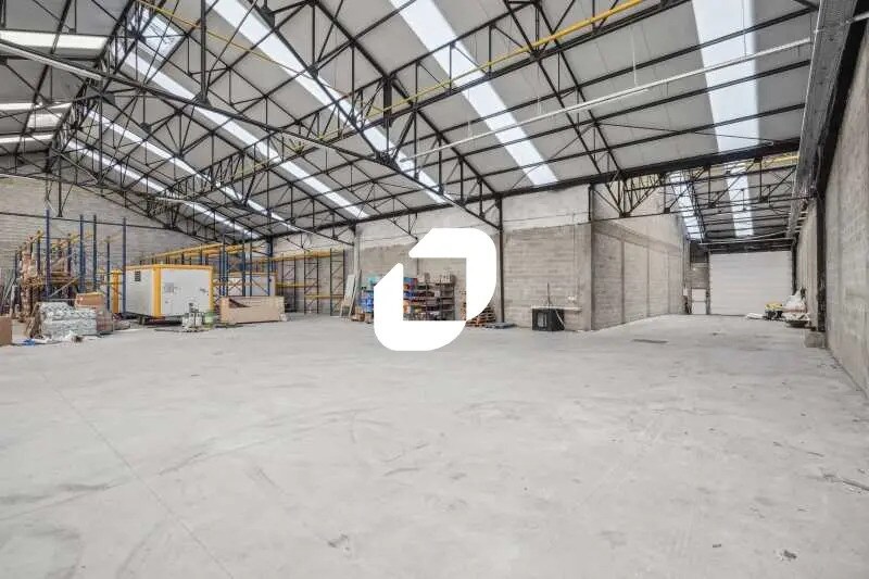 Office in Gennevilliers to rent - Interior Photo - Image 2 of 3