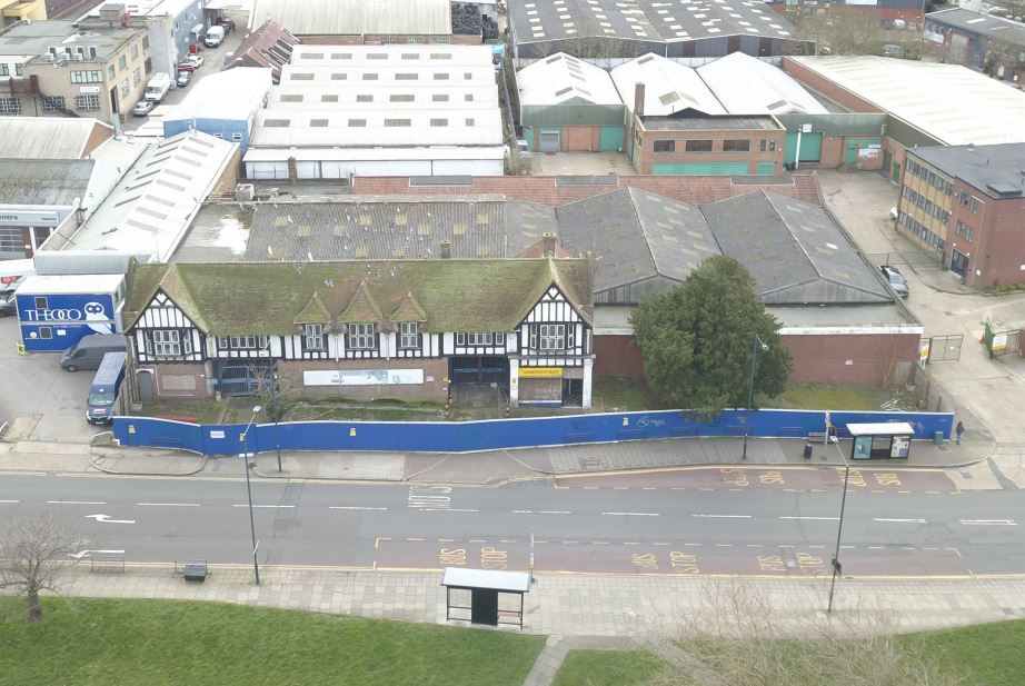 496A Church Ln, London for sale Primary Photo- Image 1 of 1