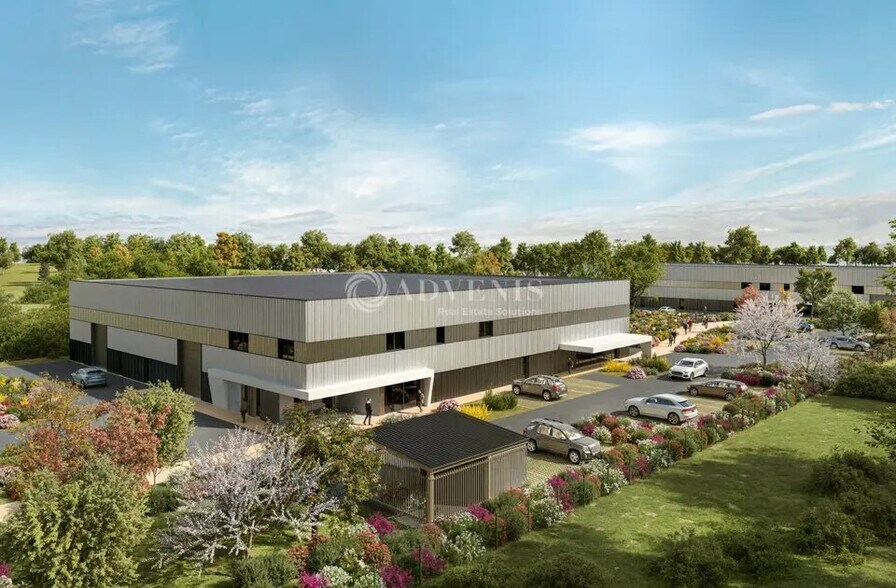 Light Industrial in Le Haillan for sale - Building Photo - Image 1 of 9