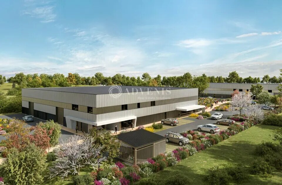 Light Industrial in Le Haillan for sale Building Photo- Image 1 of 10