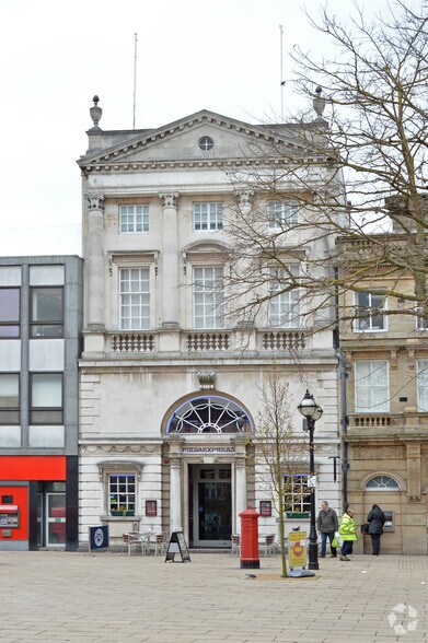 3 Market Sq, Stafford for sale - Primary Photo - Image 1 of 1