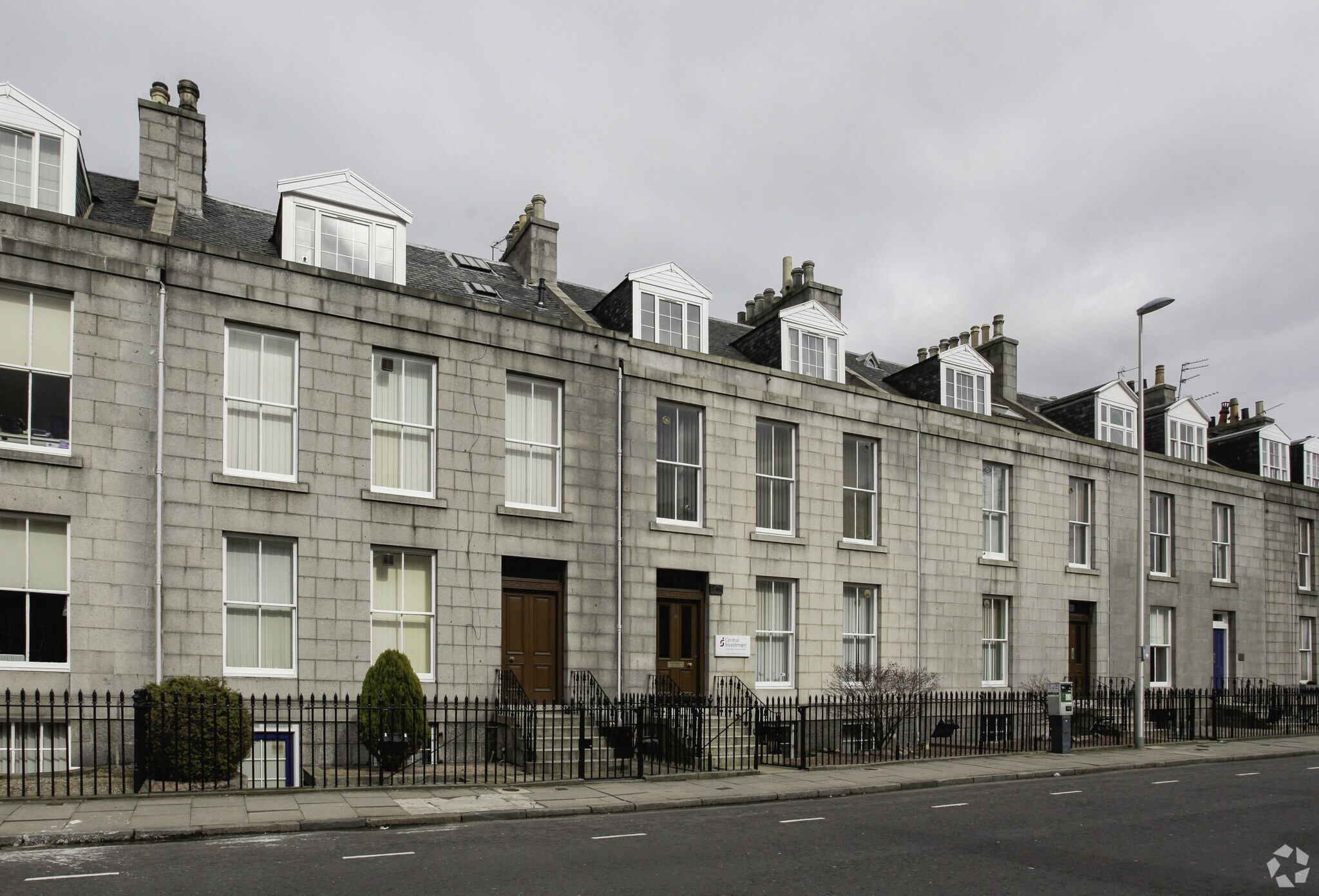 9-13 Albert St, Aberdeen for sale Primary Photo- Image 1 of 1