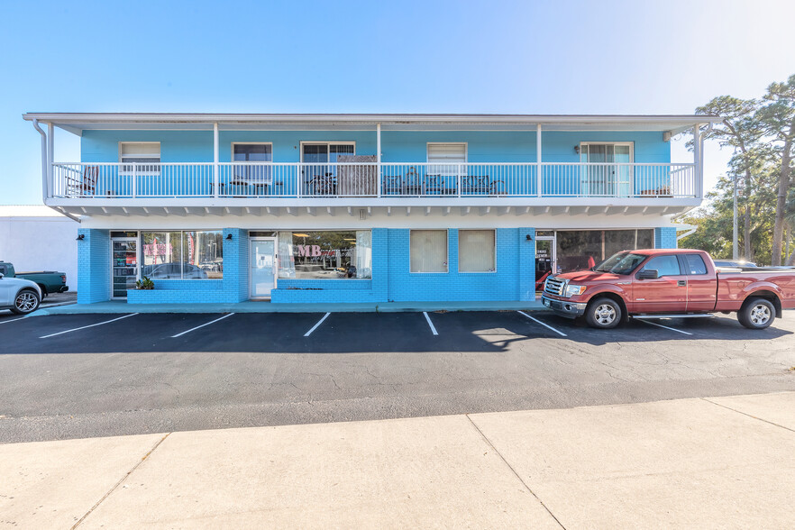 214 Brevard St, Titusville, FL for sale - Building Photo - Image 2 of 60