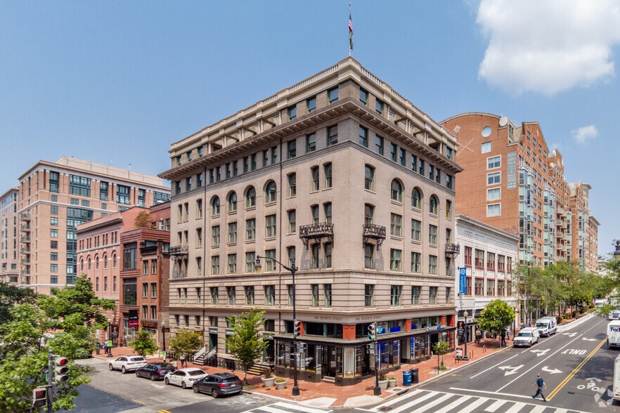 400 7th St NW, Washington, DC to rent - Primary Photo - Image 1 of 6