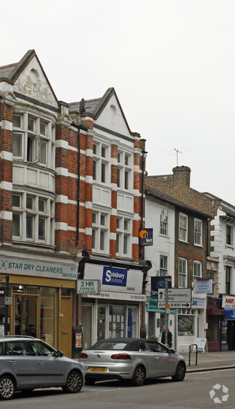 109 Chiswick High Rd, London for sale - Building Photo - Image 1 of 3