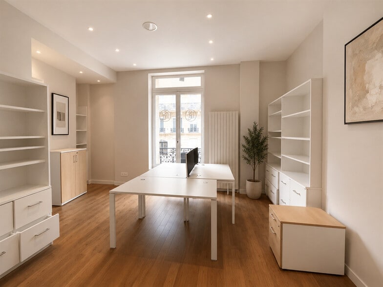 Retail in Paris to rent - Building Photo - Image 3 of 5
