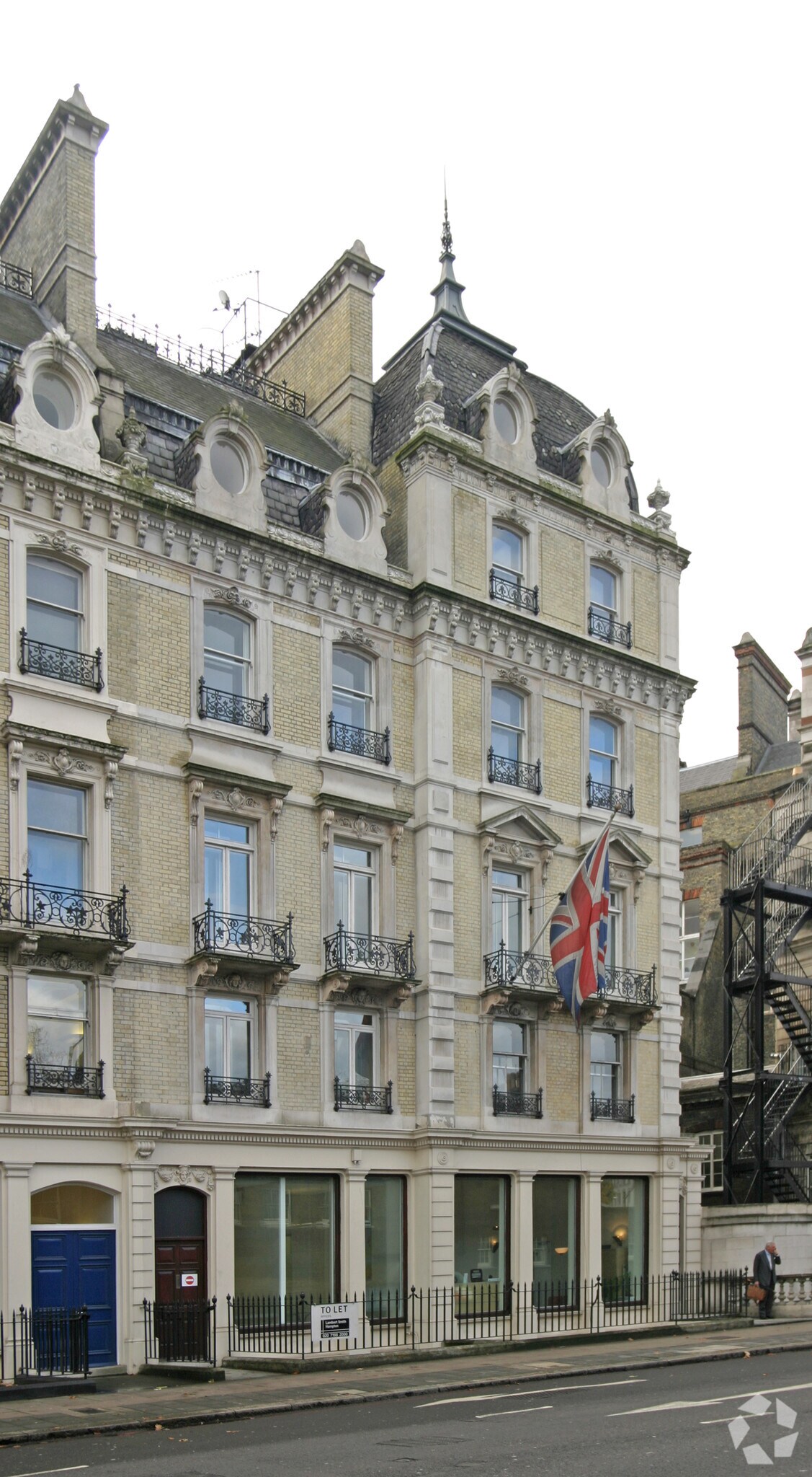 14-15 Lower Grosvenor Pl, London for sale Building Photo- Image 1 of 1