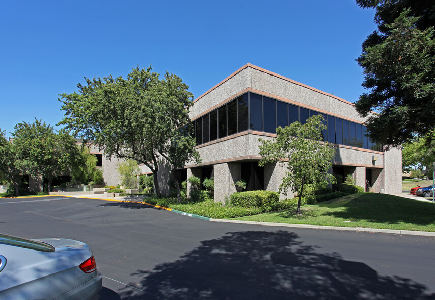 2880 Sunrise Blvd, Rancho Cordova, CA for rent - Building Photo - Image 1 of 3