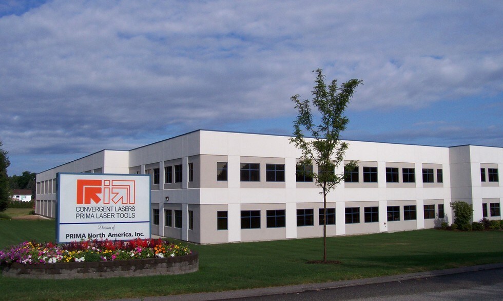 711 E Main St, Chicopee, MA 01020 UK