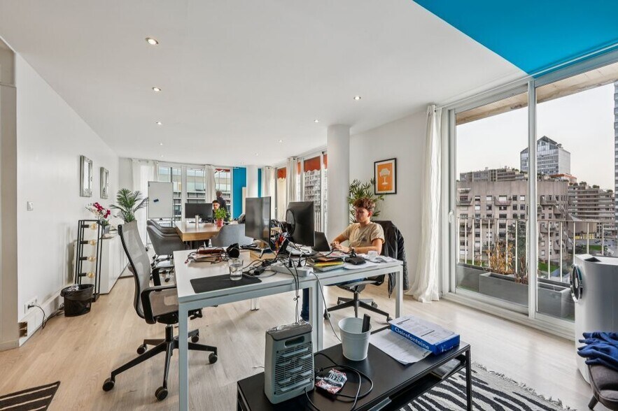 100 Rue De Sèvres, Boulogne-Billancourt to rent - Interior Photo - Image 2 of 9