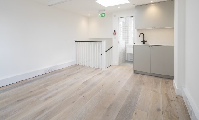 68 Long Ln, London to rent Interior Photo- Image 1 of 4