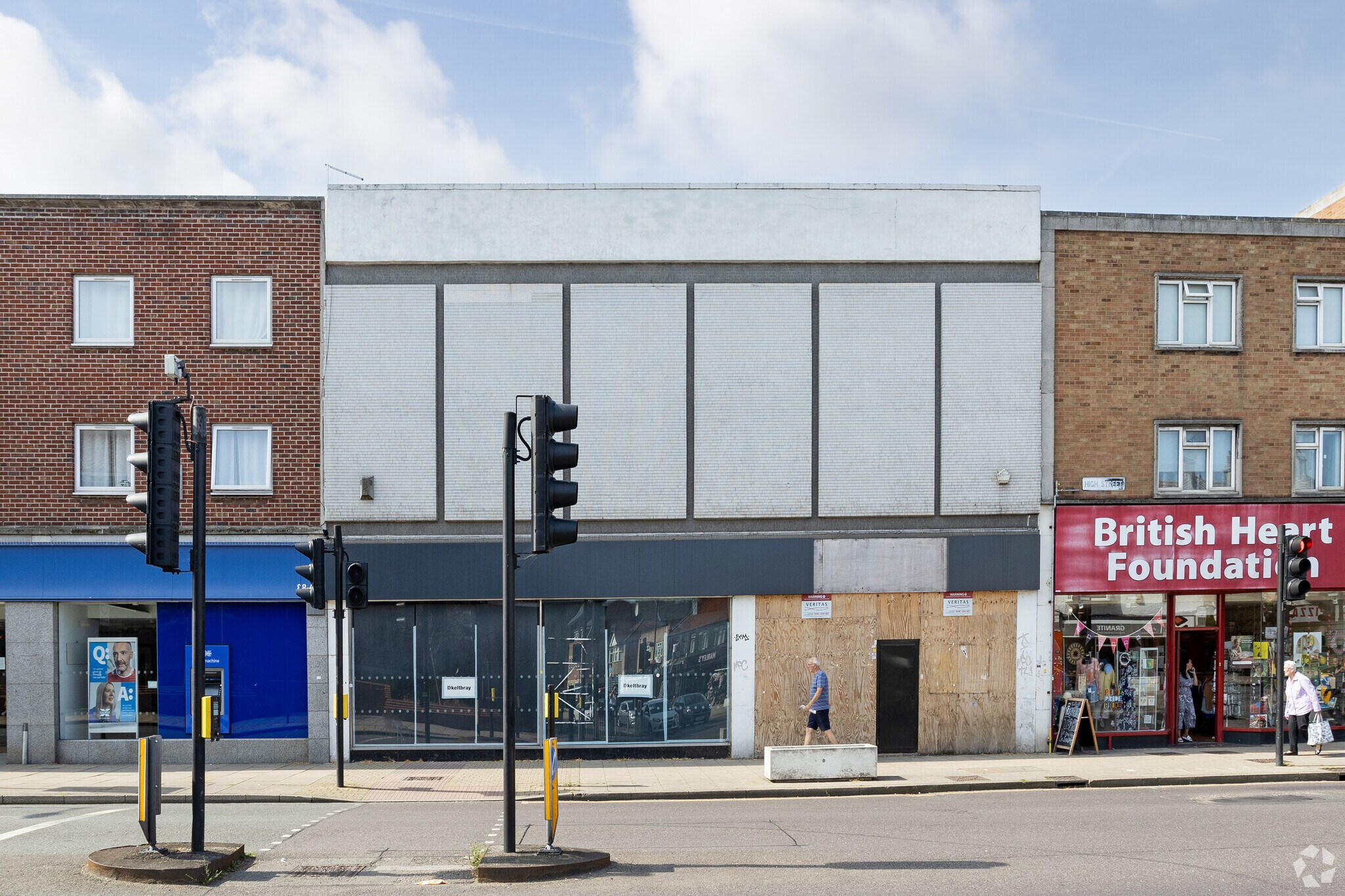 High St, Hornchurch for sale Primary Photo- Image 1 of 1
